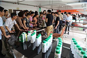 溫州市芬尼斯皮革化工洗燙服務(wù) 專業(yè)、高效、貼心